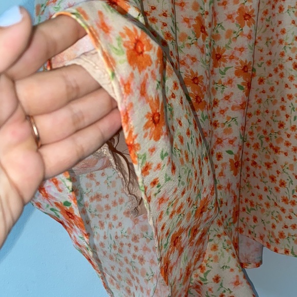 SKYLAR ROSE ROMPER - Picture 4 of 6